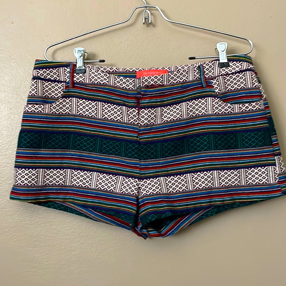 Lulumari shorts